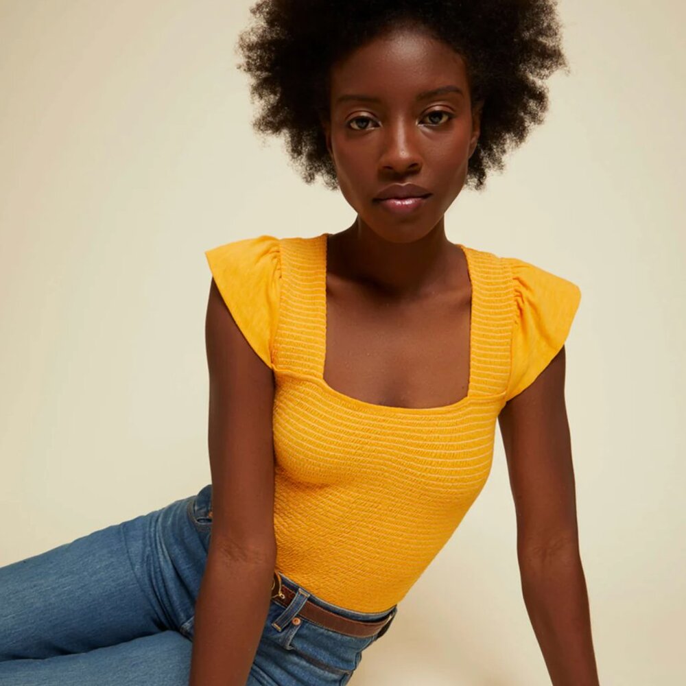 Nation LTD Alicia Square Neck Smocked Mango Orange Small Short Sleeve Tee